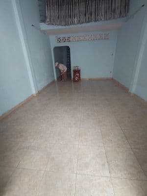 Cho thuê nhà 4 x 20m trệt lửng 3pn đỗ nhuận