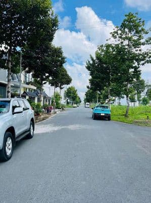 Cho thuê nhà KDC Hồng Loan, 2PN, 2 máy lạnh, giá 7 triệu