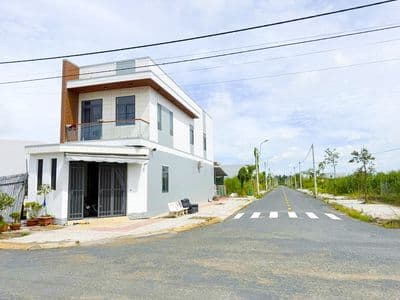 Bán 1 nền rẻ nhất khu Đông Phú lộ 40m
