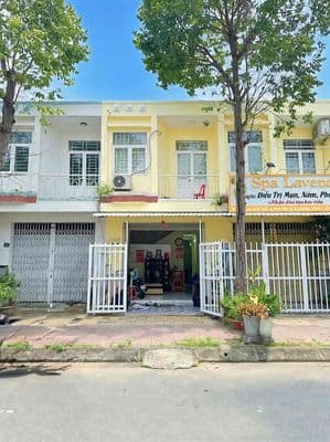 Nhà lầu hoàn công đẹp 3pn vừa ở vừa kd được gần Chợ 586, bv Hoan My CR