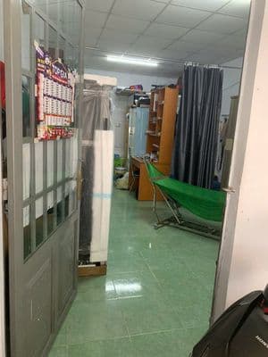 Nhà trọ 30m2 - hxh - cách mt đường d5 15m - sát đh ngoại thương 6tr