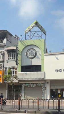 Cho thuê nhà nguyên căn mặt tiền quang trung