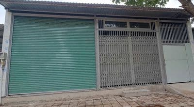 Cho thuê kho Phước Kiển, có gác và 2 phòng ngủ – giá 20 triệu/tháng