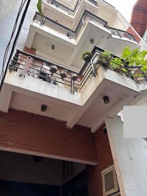 Chính chủ gửi Căn Nhà Ngọc Hà 100 m 5 tầng -18 tỷ