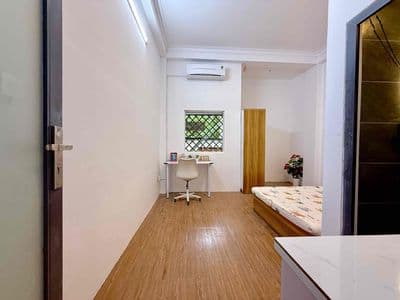 Căn Hộ Studio Cửa Sổ … Cách Đại Học Văn Lang cs3 10 Bước Chân