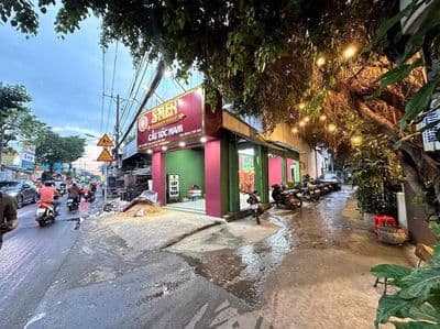 Bán nhà mặt tiền Lê Đức Thọ 4,2x26,căn góc 2MT,đang cho thuê 24tr/thag