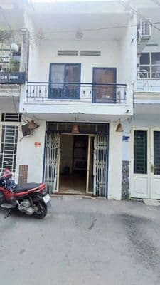 Nguyên căn Hẻm XH gần Emart Phan Huy Ích, tiện ở và kinh doanh