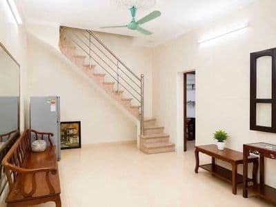 Cho thuê nhà riêng ngõ 265 Thanh Nhàn -35m2- 2 ngủ