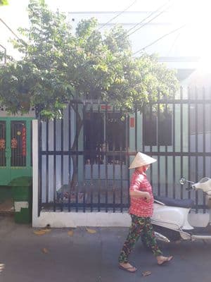 chủ kẹt tiền cần ra gấp giá cả thương lượng mạnh