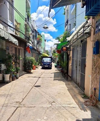 bán nhà ngã tư bốn xã kề tân phú, quận 6 cách aeon bình tân 6p