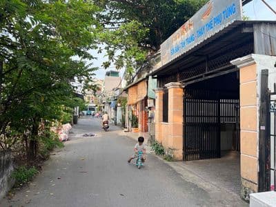 Nhà nguyên căn