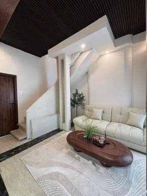 Bán nhà 45m2 Sát Mặt Tiền Nguyễn Hoàng