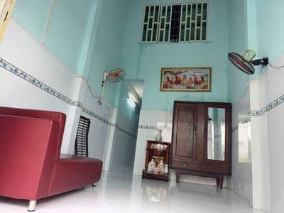 nhà gác lửng 34m2 giá mềm 350triệu cách nhựa T2 Long Trì CT tầm 50m