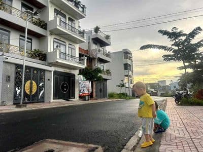 Đất 5x17m, Shr Mt Nhựa 13m Có Vỉa Hè 1/ Bùi Thị Lùng Gần Chợ Hơc Môn
