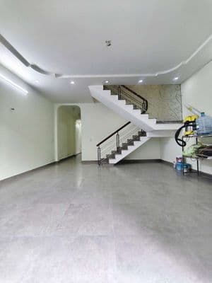 Nhà hẻm xe hơi,gần chợ hiệp Bình, hbchanh,thủ đức