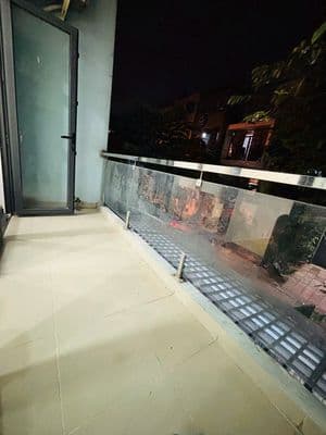 Trống căn hộ 2PN ban công Đặng Thuỳ Trâm Bình Thạnh_Cạnh VLU_tầng 1