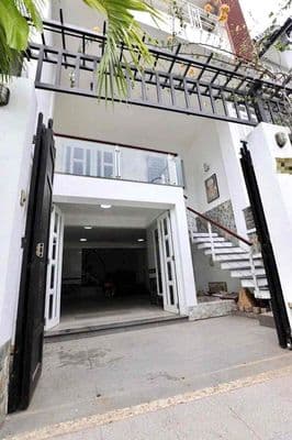 Cho thuê nhà phố lê đức thọ 5x20m trệt lửng 3 lầu 5pn 5wc- hẻm 10m