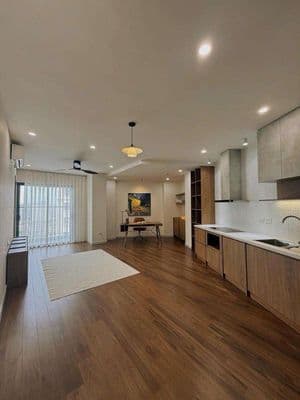 Hiếm! Chung cư CT3 ngõ 34 Hoàng Cầu, 70m2, 2PN, View Hồ