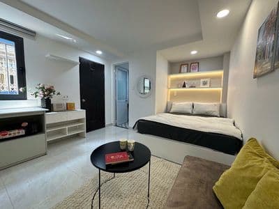 Studio cửa sổ thoáng full nội thất cao cấp giá rẻ - khu e.town, hht