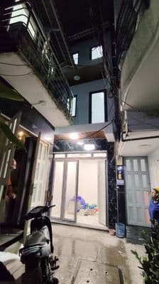 Nhà 3tầng trung tâm q8 ,ko lộ giới,ko qui hoạch chỉ hơn 2 tỷ