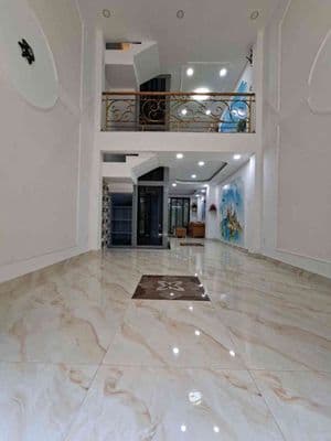 Chiều sâu 14.5m-hẻm xe tải 9m-5 tầng-4pn,5wc-thang máy-giá 8.6 tỷ (tl)
