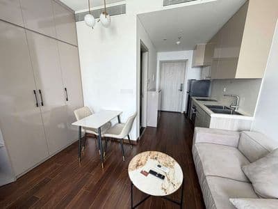 Thuê Studio tòa C Masterise - 28m2 Sàn gỗ, đồ đẹp, view thoáng 8.5tr