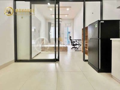 Cho Thuê CH 1PN Gần Hàng Xanh - Ban Công Riêng - Tách Bếp 40m²