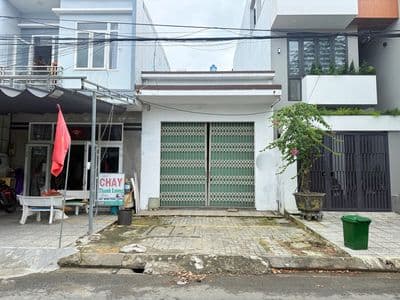 Chính chủ giảm giá sâu - bán nhà mặt tiền nguyễn thị ba - chỉ 6x đồng.
