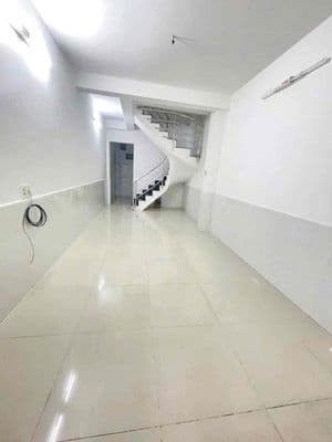 Nguyên Căn 4Phòng Hẻm 1135 Huỳnh Tấn Phát, Phường Phú Thuận, Quận 7.