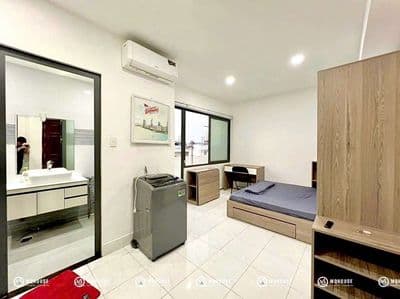 Studio ban công giặt riêng ngay công viên hoàng văn thụ