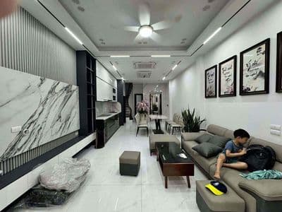 Lô góc Xã Đàn! Ngõ nông, gần phố, nhà dân xây chắc chắn, full nội thât