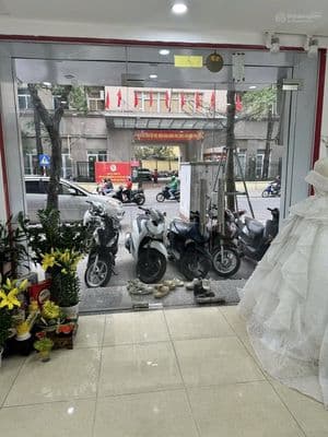 Cho thuê nhà nguyên căn MP Khâm Thiên, Đống Đa, Hà Nội