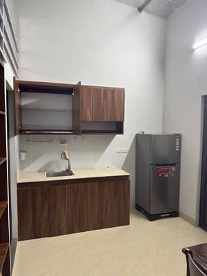 Cho thuê nhà ngõ 279 Đội Cấn, 1.5 tầng gác xép, 45m2