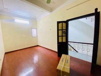 Cho thuê nhà ngõ Trúc Khê, Đống Đa, full nội thất