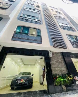 Cho thuê nhà 6 tầng có thang máy, ô tô vào nhà, Quan Hoa, Cầu Giấy