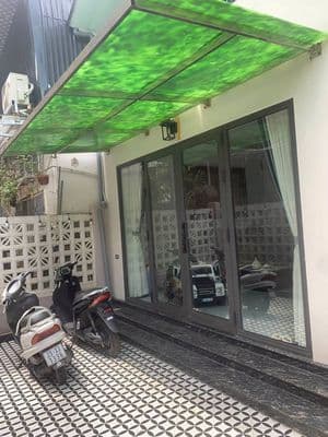 Cho thuê nhà Âu Cơ, Hồng Hà, Hà Nội - 200m2