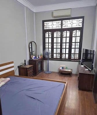 Cho thuê nhà nguyên căn ngõ 462 Đường Bưởi - Ba Đình