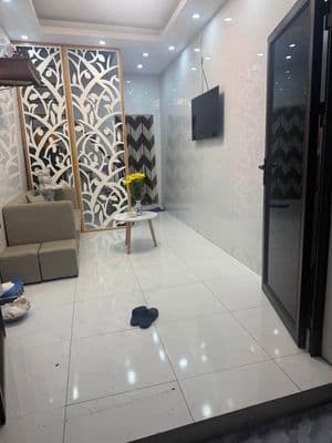 Cho thuê nhà phố Bạch Đằng 30m2, 5 triệu