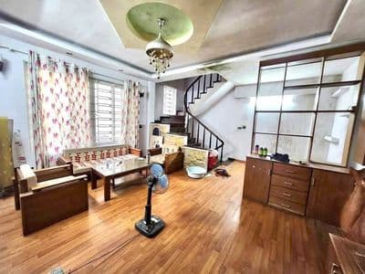 Nhà nguyên căn 40m2 Đường Láng, Đống Đa, 6 tầng