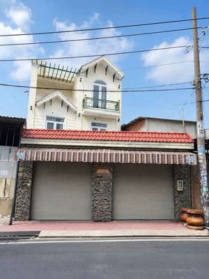 Nhà Mặt Tiền 2lầu 5phòng, gần Ba bàu,Tô Ký, Trung Chánh Hóc Môn