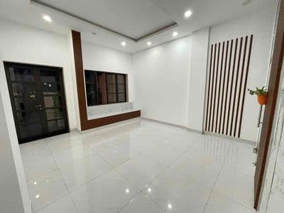 Cho thuê mặt bằng trệt phía trước – cityland park hills