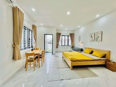 Cho thuê căn hộ mới đường Bùi thiện ngộ, quận cẩm lệ, ban công