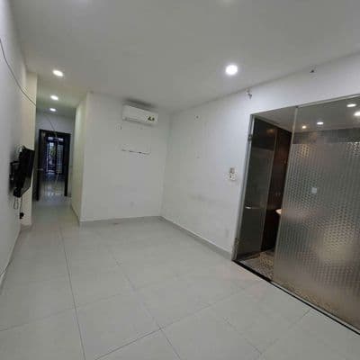 Cho thuê nhà 3 tầng sát biển: đường sương nguyệt anh - sơn trà