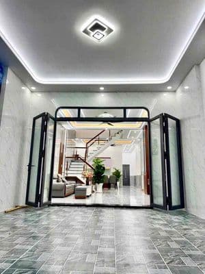 nhà lầu trệt KDC HỘI NGHĨA, TÂN UYÊN,Gần KCN NAM TÂN UYÊN,có nội thất