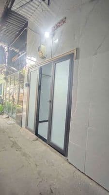 Nhà nhỏ.đường ôttô .giá rẻ