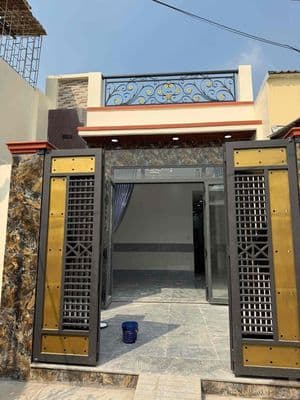 Nhà Mới-5m X 20m- Sổ Hồng Riêng-Gần Trần Văn Mười-QL22