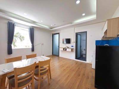 Mình trống căn hộ 2pn 75m2 full nội thất - ngay khu sân bay tân bình