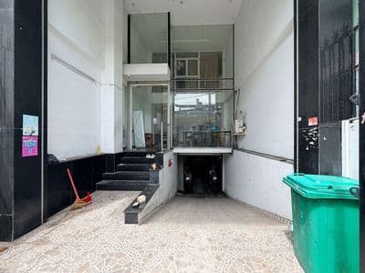 Cho thuê mặt bằng mặt tiền nguyễn văn khối