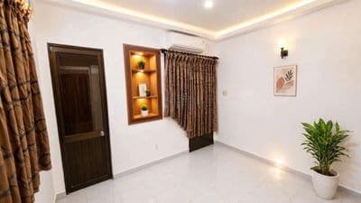 cho thuê nhà hxh Nguyễn Đình Chiểu p4 Q3 -4x11m 4pn