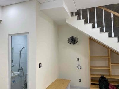 Nhỉnh 4 tỷ - 3 tầng - sát mặt tiền quang trung - 44m2 (ngang 5m) - 3pn
